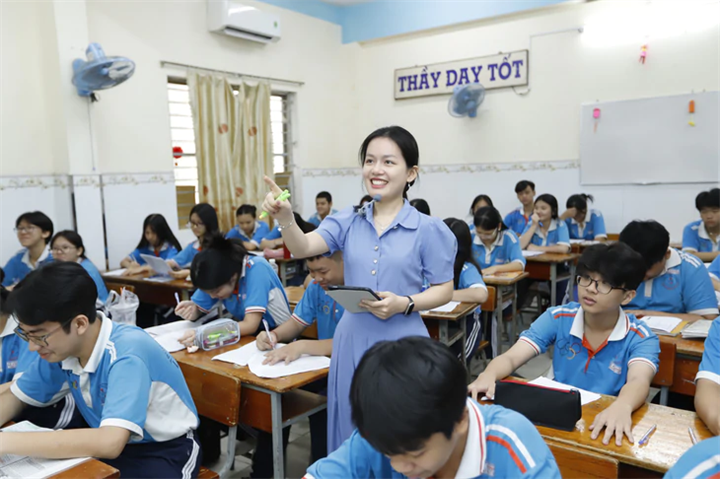 Một tiết dạy của giáo viên Trường THCS Lý Phong, TP.HCM (ảnh minh họa, không phải nhân vật trong bài) - Ảnh: NHƯ HÙNG