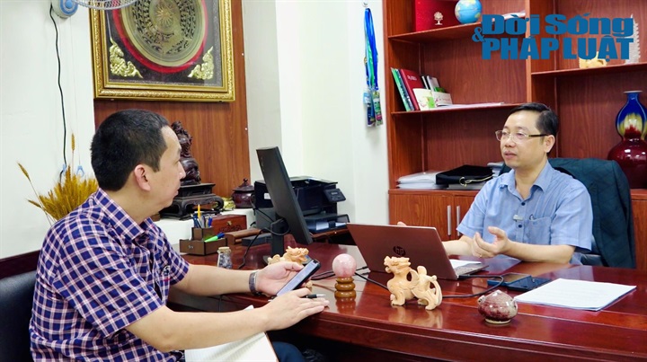 Ông Nguyễn Quang Tin, Vụ phó Vụ Khoa học & Công nghệ, Bộ Nông nghiệp và Môi trường trao đổi với PV Đời sống & Pháp luật.