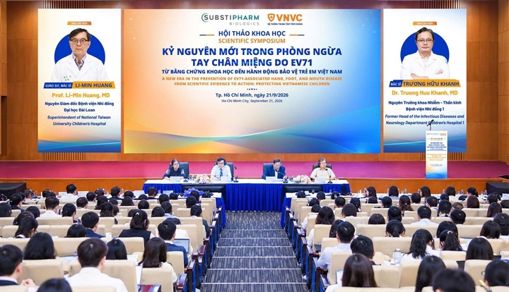 Hội thảo khoa học “Kỷ nguyên mới trong phòng ngừa tay chân miệng do EV71” cung cấp nhiều bằng chứng khoa học về hiệu quả bảo vệ trẻ sau tiêm vắc xin. Ảnh: VNVC