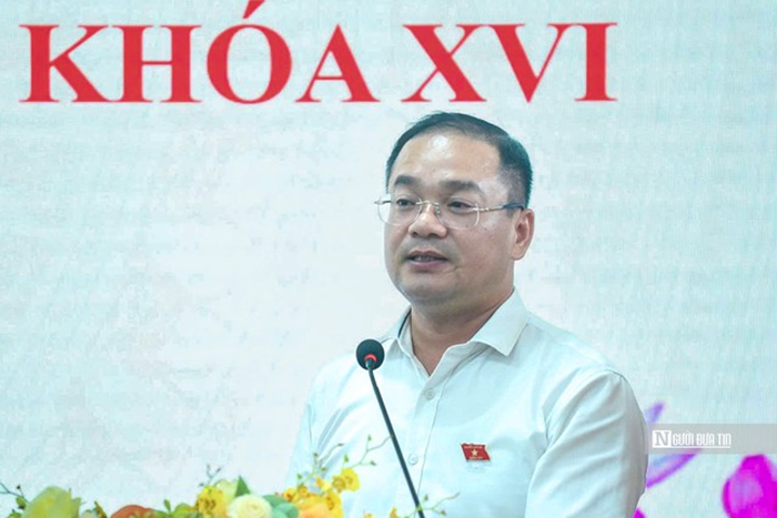 Đại biểu Quốc hội chuyên trách Đoàn đại biểu Quốc hội Thành phố Hà Nội Nguyễn Ngọc Việt (Ảnh: Hữu Thắng).