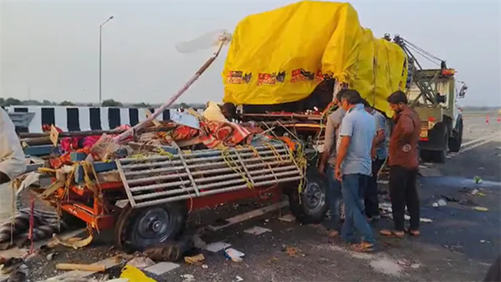 Hiện trường vụ tai nạn giao thông. Ảnh: India Today