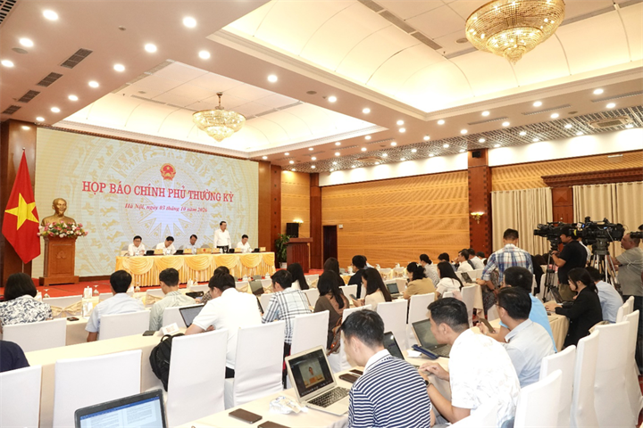 Toàn cảnh buổi họp báo. Ảnh: MOF
