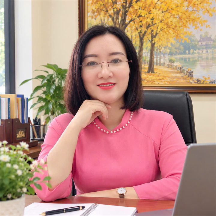 Cô Lê Thị Thái Anh cho rằng việc Sở GD&ĐT xây dựng đề kiểm tra chung là cần thiết. Ảnh: Báo Chính phủ