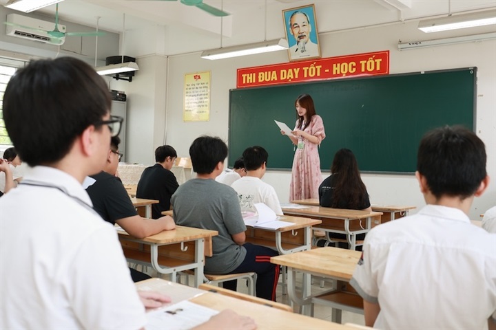 Được cộng các khoảng thời gian giảng dạy để tính phụ cấp thâm niên? (Ảnh: Ảnh minh họa: Hải Nguyễn/Nguồn: Lao động)
