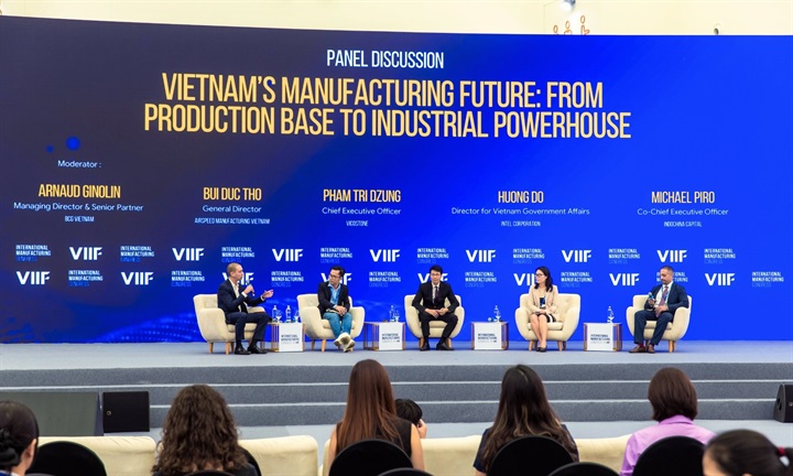 Phiên thảo luận tại Hội nghị Sản xuất Công nghiệp Quốc tế do VEC & dmg events đồng tổ chức. (Ảnh: BTC)