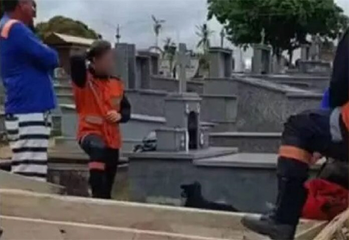 Một người đàn ông Brazil tử vong sau khi ngã từ mộ cha mình trong lúc dự đám tang một người bạn. Ảnh minh họa