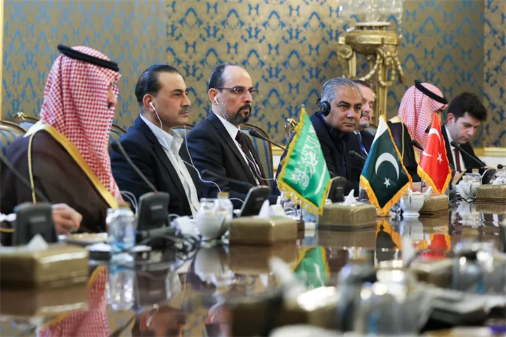 Các quan chức Iran và đại diện các quốc gia thuộc Hiệp ước Makkah đã nhất trí tiếp tục đàm phán sau cuộc gặp đầu tiên hôm thứ Hai. (Ảnh &nbsp;do Phủ Tổng thống Iran cung cấp/AFP)