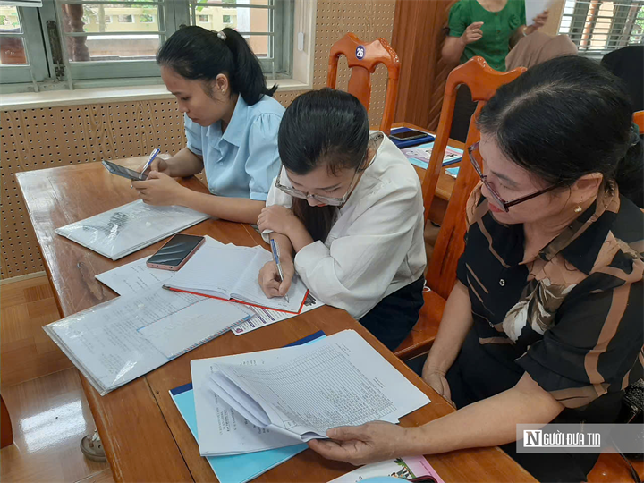 Đà Nẵng: Cả làng cùng đỡ một đứa trẻ lỡ bước đứng dậy - 4