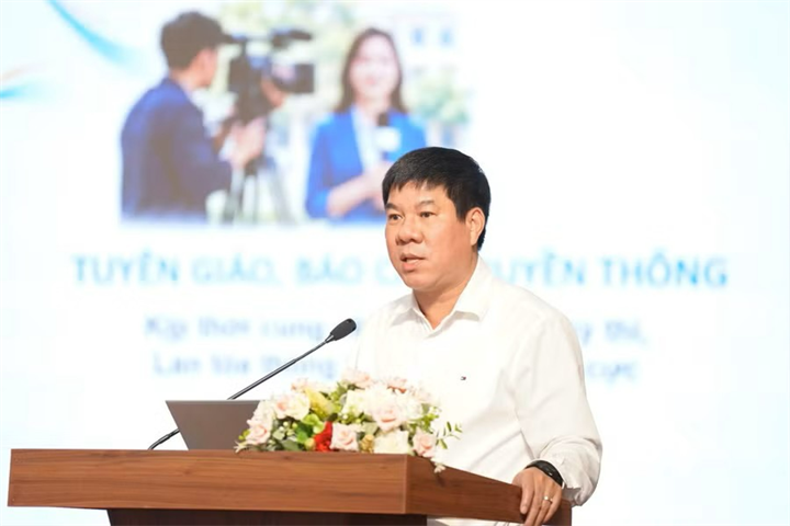 Ông Huỳnh Văn Chương, Cục trưởng Cục Quản lý chất lượng, Bộ GD&ĐT phát biểu tại Hội nghị. Ảnh: Moet