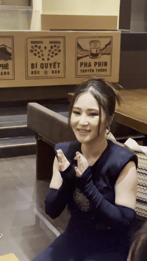 Hương Tràm trả lời về tin đồn sinh con: “Nếu thực sự có niềm vui đó, tôi sẵn sàng chia sẻ với mọi người - Ảnh 4. Hương Tràm trả lời về tin đồn sinh con: “Nếu thực sự có niềm vui đó, tôi sẵn sàng chia sẻ với mọi người - Ảnh 4.