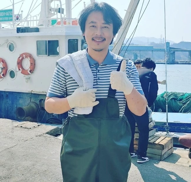 Sốc: Nam diễn viên bị đột quỵ trong lúc đang quay phim, hôn mê 3 tháng qua nhưng giờ mới công bố - Ảnh 4. Sốc: Nam diễn viên bị đột quỵ trong lúc đang quay phim, hôn mê 3 tháng qua nhưng giờ mới công bố - Ảnh 4.