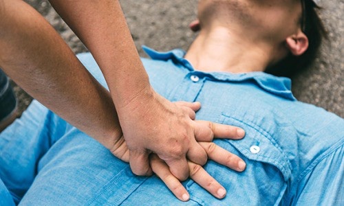 Căn bệnh khiến diễn viên Đức Tiến đột ngột qua đời ở tuổi 44 nguy hiểm thế nào? - Ảnh 2. Căn bệnh khiến diễn viên Đức Tiến đột ngột qua đời ở tuổi 44 nguy hiểm thế nào? - Ảnh 2.