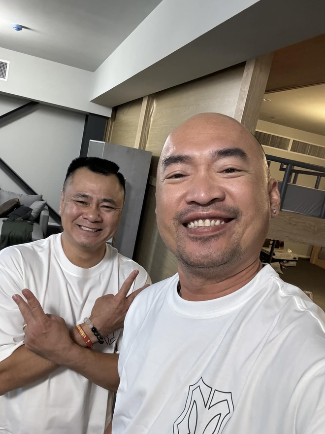 Khung hình 27 anh tài gây sốt: BB Trần lộ tạo hình chưa từng thấy, Tuấn Hưng - ST Sơn Thạch đột ngột vắng mặt - Ảnh 13. Khung hình 27 anh tài gây sốt: BB Trần lộ tạo hình chưa từng thấy, Tuấn Hưng - ST Sơn Thạch đột ngột vắng mặt - Ảnh 13.