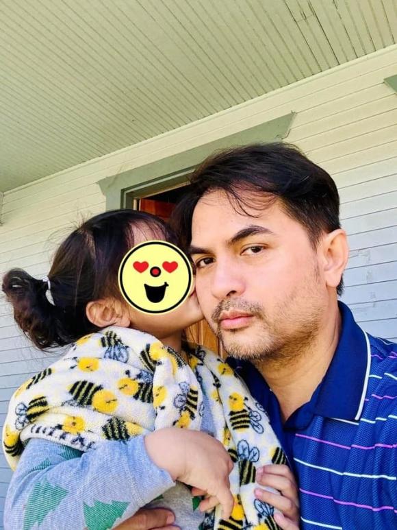 Vài tiếng trước khi qua đời Đức Tiến làm việc 1 đặc biệt cho con gái, nay nhóc tỳ đau đáu tìm bố cả đêm - Ảnh 2. Vài tiếng trước khi qua đời Đức Tiến làm việc 1 đặc biệt cho con gái, nay nhóc tỳ đau đáu tìm bố cả đêm - Ảnh 2.