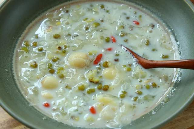 Loại nước mùa hè tốt gấp vạn lần trà sữa lại thanh nhiệt giải độc - Ảnh 5. Loại nước mùa hè tốt gấp vạn lần trà sữa lại thanh nhiệt giải độc - Ảnh 5.