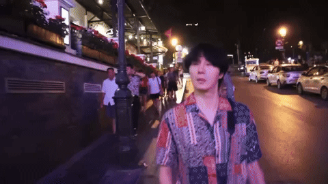 Jung Il Woo lại khiến fans cười xỉu với Vlog khám phá Sa Pa, không thể ngủ thoải mái trên xe giường nằm vì chân quá dài - Ảnh 17. Jung Il Woo lại khiến fans cười xỉu với Vlog khám phá Sa Pa, không thể ngủ thoải mái trên xe giường nằm vì chân quá dài - Ảnh 17.