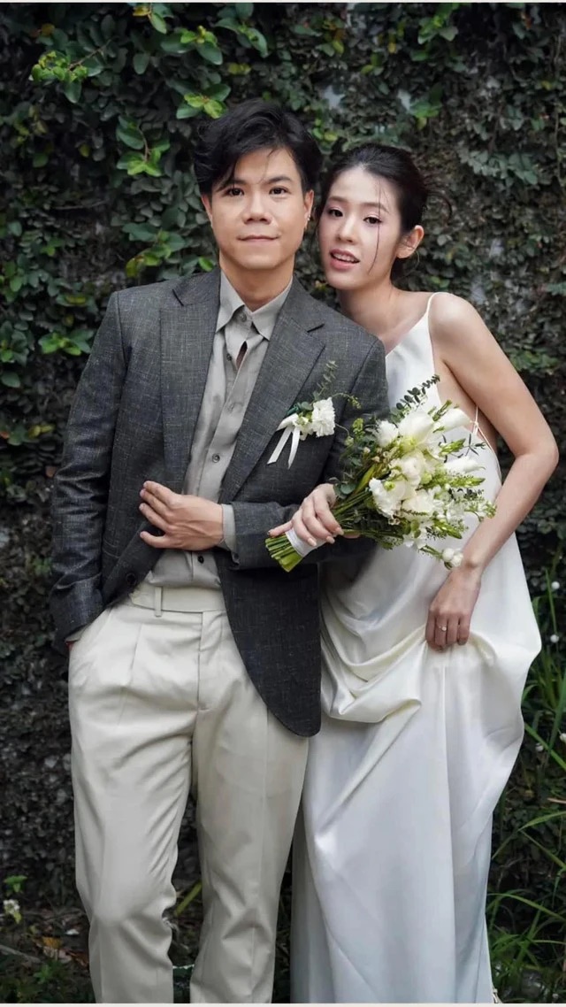 Sao nam Việt ngỡ ngàng vì món quà từ người yêu cũ sau 1 tuần kết hôn - Ảnh 4. Sao nam Việt ngỡ ngàng vì món quà từ người yêu cũ sau 1 tuần kết hôn - Ảnh 4.