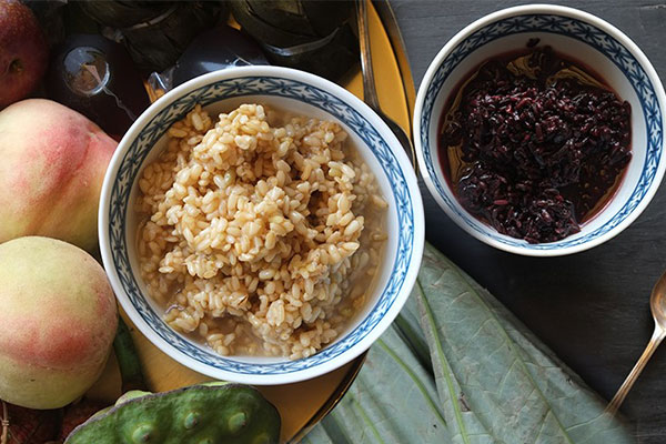Hàng loạt cảnh báo về ăn rượu nếp làm hơi thở có cồn dịp Tết Đoan Ngọ, người tình thấp thỏm đợi đến tối mới dám giết sâu bọ - Ảnh 2.