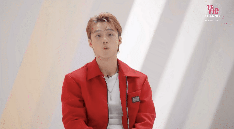 Mỹ nam “số nhọ” nhất Anh Trai Say Hi: Vừa vào show đã chấn thương nghiêm trọng, còn bị “chặn” đủ đường! - Ảnh 6. Mỹ nam “số nhọ” nhất Anh Trai Say Hi: Vừa vào show đã chấn thương nghiêm trọng, còn bị “chặn” đủ đường! - Ảnh 6.