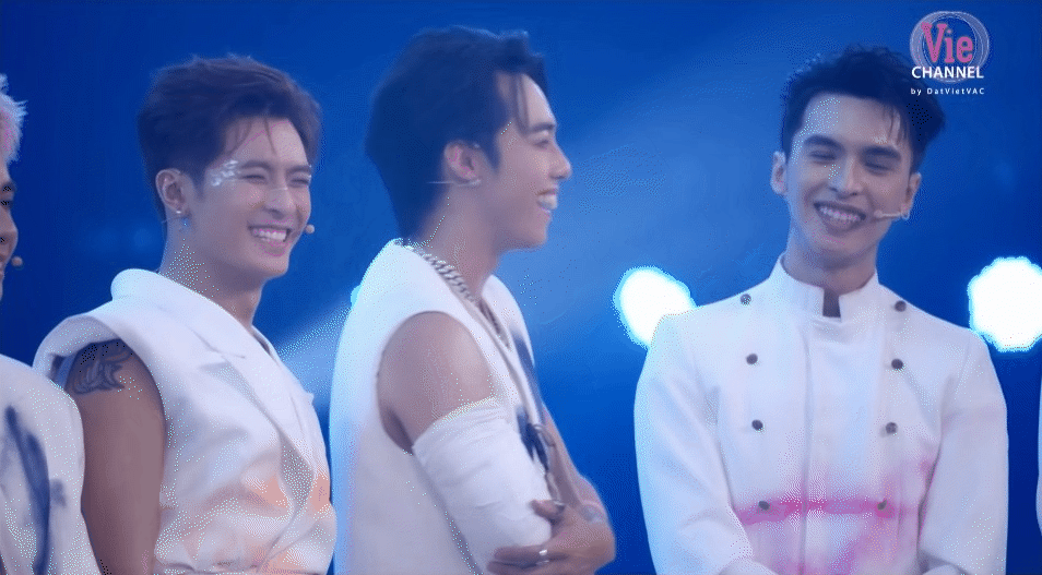 Mỹ nam “số nhọ” nhất Anh Trai Say Hi: Vừa vào show đã chấn thương nghiêm trọng, còn bị “chặn” đủ đường! - Ảnh 2.
