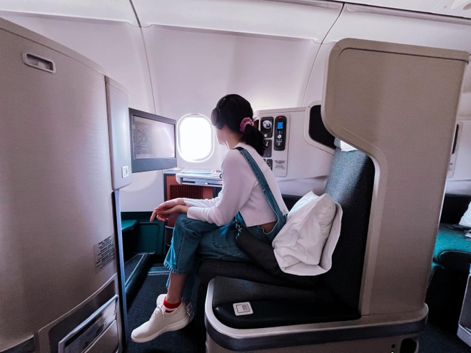 Ái nữ nhà sao Việt chưa từng lộ mặt: Ở trong biệt thự vài chục tỷ, học trường con nhà giàu - Ảnh 8. Ái nữ nhà sao Việt chưa từng lộ mặt: Ở trong biệt thự vài chục tỷ, học trường con nhà giàu - Ảnh 8.