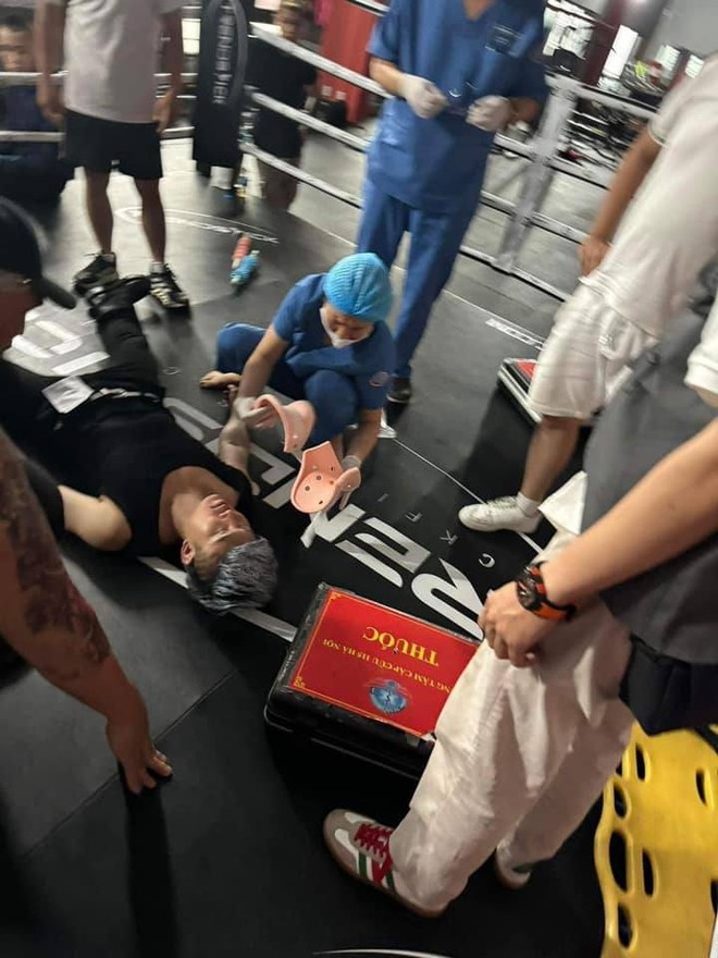 Nam ca sĩ bức xúc khi chỉ bị tai nạn khi quay MV mà bị đồn qua đời, có đính chính vẫn... nhiều người không tin! - Ảnh 2. Nam ca sĩ bức xúc khi chỉ bị tai nạn khi quay MV mà bị đồn qua đời, có đính chính vẫn... nhiều người không tin! - Ảnh 2.