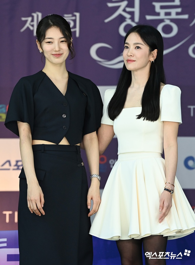 Khung hình nữ thần hội tụ: Song Hye Kyo phát sáng át cả Suzy gợi cảm, hội ngộ Lim Ji Yeon và dàn sao hạng A ở sự kiện khủng - Ảnh 15.