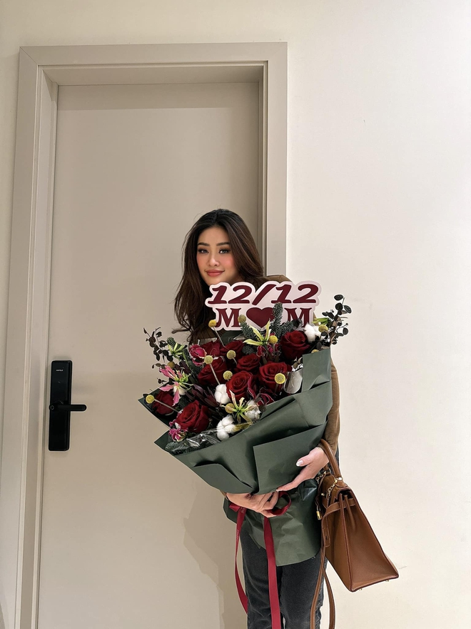 HOT: Hoa hậu Khánh Vân xác nhận được cầu hôn, chồng sắp cưới từng ly hôn và có con riêng? - Ảnh 5. HOT: Hoa hậu Khánh Vân xác nhận được cầu hôn, chồng sắp cưới từng ly hôn và có con riêng? - Ảnh 5.