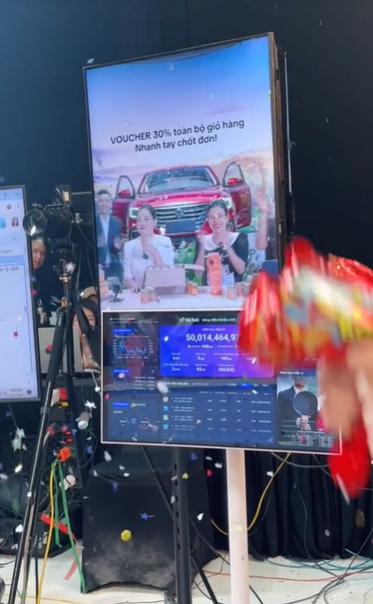 Ngủ 1 đêm dậy, ăn trưa, vẫn thấy Quyền Leo Daily đang livestream: Chính chủ đã thừa nhận thất bại? - Ảnh 4.