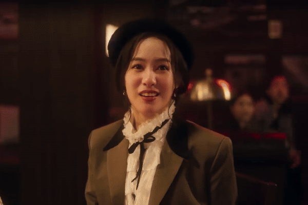 Hot girl Pimtha được khen diễn tốt trong MV Đừng làm trái tim anh đau, nhưng fan lại thấy không đẹp đôi với Sơn Tùng bằng Hải Tú! - Ảnh 4. Hot girl Pimtha được khen diễn tốt trong MV Đừng làm trái tim anh đau, nhưng fan lại thấy không đẹp đôi với Sơn Tùng bằng Hải Tú! - Ảnh 4.