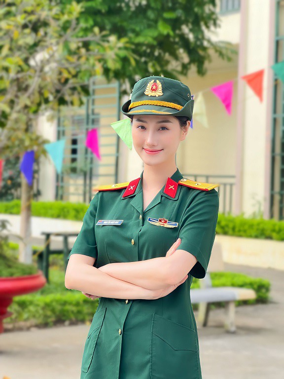 Trạm Cứu Hộ Trái Tim: Lộ ảnh vợ mới của Nghĩa sau khi thoát cảnh tù tội - Ảnh 5.