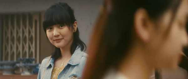 Hot girl Pimtha được khen diễn tốt trong MV Đừng làm trái tim anh đau, nhưng fan lại thấy không đẹp đôi với Sơn Tùng bằng Hải Tú! - Ảnh 9. Hot girl Pimtha được khen diễn tốt trong MV Đừng làm trái tim anh đau, nhưng fan lại thấy không đẹp đôi với Sơn Tùng bằng Hải Tú! - Ảnh 9.