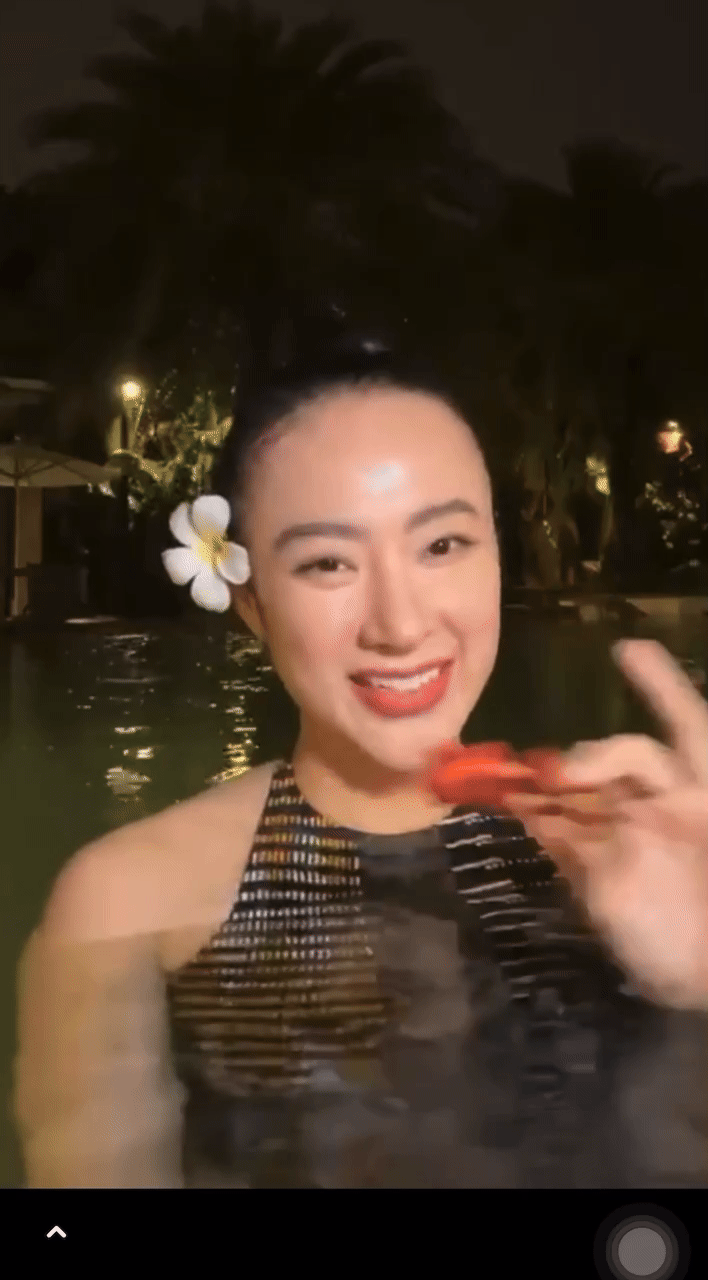 Em gái vướng tranh cãi vì bộ ảnh mới giữa ồn ào của Angela Phương Trinh: Thảnh thơi lên khoe ảnh, giải cứu chị dữ chưa - Ảnh 10. Em gái vướng tranh cãi vì bộ ảnh mới giữa ồn ào của Angela Phương Trinh: Thảnh thơi lên khoe ảnh, giải cứu chị dữ chưa - Ảnh 10.