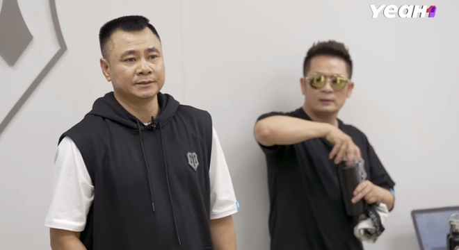 Tuấn Hưng: Tôi đã 46, 47 tuổi rồi, đôi khi khán giả không nên quá khắt khe với tôi - Ảnh 7. Tuấn Hưng: Tôi đã 46, 47 tuổi rồi, đôi khi khán giả không nên quá khắt khe với tôi - Ảnh 7.