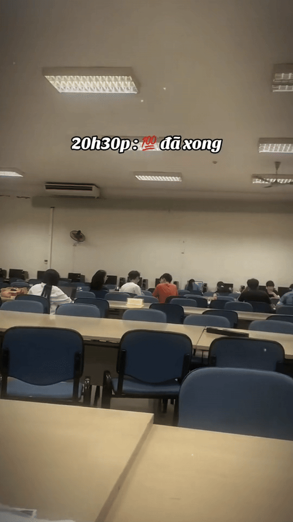 Cảnh tượng lạ bên trong thư viện Bách Khoa vào mùa thi, Harvard hay Thanh Hoa cũng chỉ cỡ này! - Ảnh 3. Cảnh tượng lạ bên trong thư viện Bách Khoa vào mùa thi, Harvard hay Thanh Hoa cũng chỉ cỡ này! - Ảnh 3.