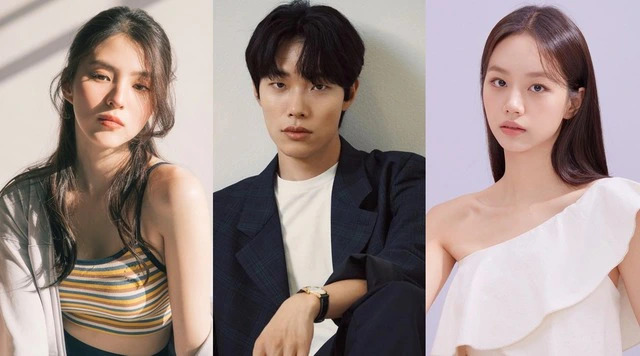 Loạt ảnh làm rộ tin Han So Hee bất ổn tâm lý hậu scandal, vết bầm tím khắp người càng gây xôn xao - Ảnh 12. Loạt ảnh làm rộ tin Han So Hee bất ổn tâm lý hậu scandal, vết bầm tím khắp người càng gây xôn xao - Ảnh 12.