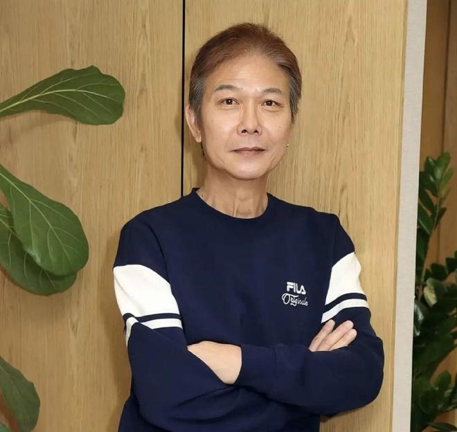 Mỹ nam bị coi là nỗi xấu hổ của showbiz xuống sắc tàn tạ sau 30 năm, tự huỷ sự nghiệp vì 30 giây tội lỗi - Ảnh 1. Mỹ nam bị coi là nỗi xấu hổ của showbiz xuống sắc tàn tạ sau 30 năm, tự huỷ sự nghiệp vì 30 giây tội lỗi - Ảnh 1.