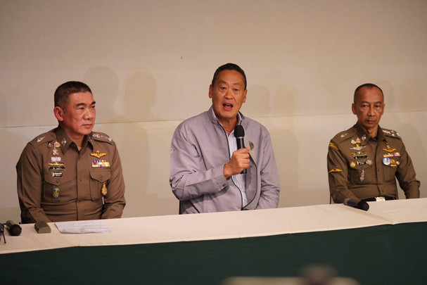 Thủ tướng Thái Lan đưa thông tin vụ 6 người Việt tử vong: Truy tìm 1 người Việt cùng đoàn đã mất tích, danh tính các nạn nhân được tiết lộ - Ảnh 4. Thủ tướng Thái Lan đưa thông tin vụ 6 người Việt tử vong: Truy tìm 1 người Việt cùng đoàn đã mất tích, danh tính các nạn nhân được tiết lộ - Ảnh 4.