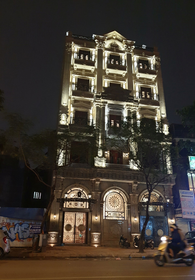 Hoa hậu Đỗ Mỹ Linh công khai dung mạo và tên thật con gái đầu lòng - Ảnh 7. Hoa hậu Đỗ Mỹ Linh công khai dung mạo và tên thật con gái đầu lòng - Ảnh 7.