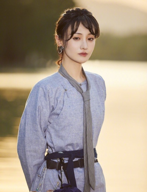 Trịnh Sảng bị chủ nợ truy đuổi ở Mỹ, mặt dày xin tiền 2 bạn trai cũ để trả nợ 419 tỷ đồng - Ảnh 3.