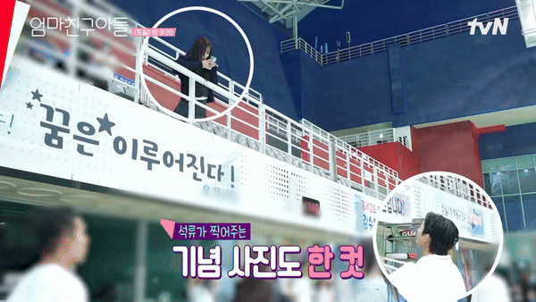 Cặp đôi ngôn tình "gây bão" vì ngọt từ phim đến đời, nhà trai để lộ 1 hành động tình tứ như yêu thật- Ảnh 2. Cặp đôi ngôn tình "gây bão" vì ngọt từ phim đến đời, nhà trai để lộ 1 hành động tình tứ như yêu thật- Ảnh 2.