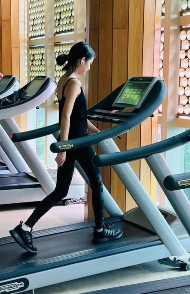 Visual gây sốt của con gái Trương Ngọc Ánh, 16 tuổi đã sở hữu chiều cao đáng chú ý- Ảnh 7. Visual gây sốt của con gái Trương Ngọc Ánh, 16 tuổi đã sở hữu chiều cao đáng chú ý- Ảnh 7.