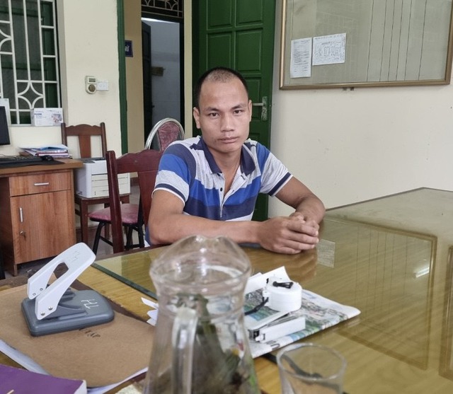 Cha dượng khai nhận treo bé trai 13 tuổi lên xà nhà để đánh như thời trung cổ vì một nguyên nhân- Ảnh 1. Cha dượng khai nhận treo bé trai 13 tuổi lên xà nhà để đánh như thời trung cổ vì một nguyên nhân- Ảnh 1.