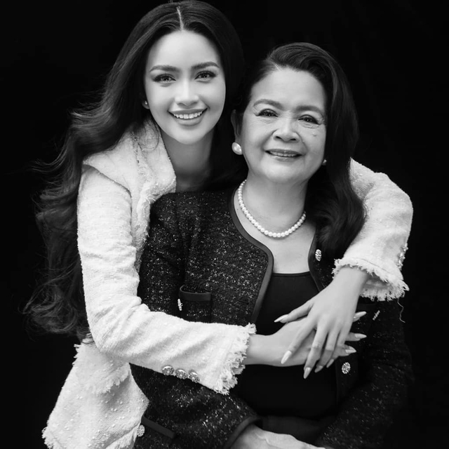 Mẹ Hoa hậu Ngọc Châu đột ngột qua đời vì tai nạn giao thông- Ảnh 1. Mẹ Hoa hậu Ngọc Châu đột ngột qua đời vì tai nạn giao thông- Ảnh 1.