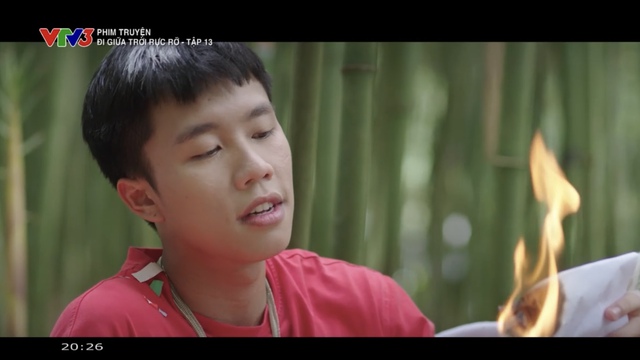 Đi Giữa Trời Rực Rỡ tập 13: Xuất hiện nam phụ với visual chuẩn hot boy phố, netizen lo Chải sắp mất vợ- Ảnh 10. Đi Giữa Trời Rực Rỡ tập 13: Xuất hiện nam phụ với visual chuẩn hot boy phố, netizen lo Chải sắp mất vợ- Ảnh 10.