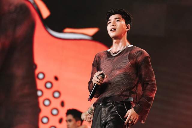 HIEUTHUHAI có đang được đánh giá quá cao?- Ảnh 7. HIEUTHUHAI có đang được đánh giá quá cao?- Ảnh 7.
