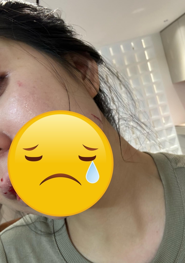 Toàn cảnh vụ ly hôn của Hằng Du Mục: Mẹ kế giành nuôi con chồng khó tin nhất từ trước tới nay- Ảnh 1. Toàn cảnh vụ ly hôn của Hằng Du Mục: Mẹ kế giành nuôi con chồng khó tin nhất từ trước tới nay- Ảnh 1.