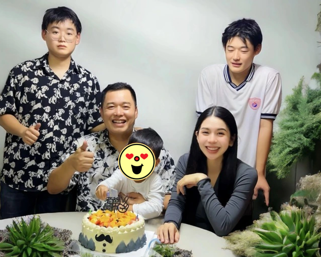 Đã có kết quả vụ ly hôn của Hằng Du Mục và Tôn Bằng, người thân nghe xong bật khóc- Ảnh 2. Đã có kết quả vụ ly hôn của Hằng Du Mục và Tôn Bằng, người thân nghe xong bật khóc- Ảnh 2.