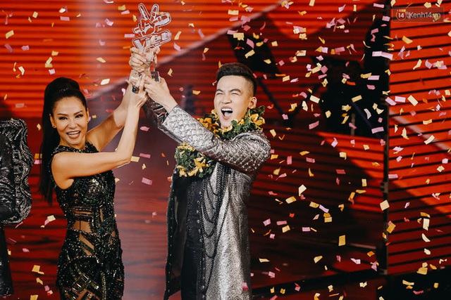 Cú trượt dài của Ali Hoàng Dương, tới mức này khiến ai cũng phải thừa nhận: “flop” cũng nhờ thực lực?- Ảnh 6. Cú trượt dài của Ali Hoàng Dương, tới mức này khiến ai cũng phải thừa nhận: “flop” cũng nhờ thực lực?- Ảnh 6.