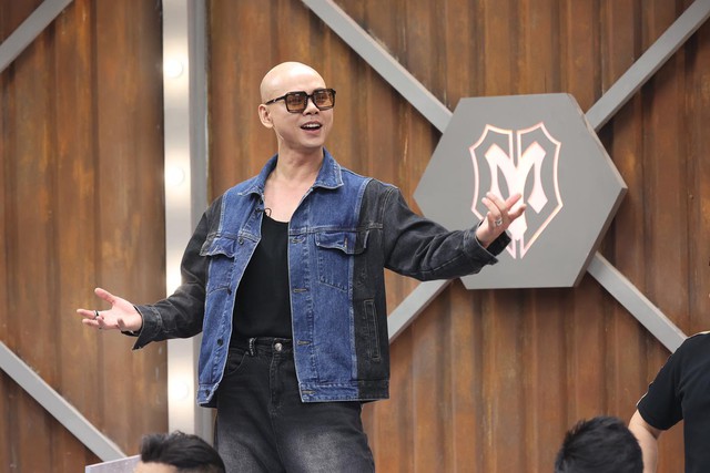 Phạm Khánh Hưng và Phan Đinh Tùng có bị cắt sóng ở Anh Trai Vượt Ngàn Chông Gai?- Ảnh 7. Phạm Khánh Hưng và Phan Đinh Tùng có bị cắt sóng ở Anh Trai Vượt Ngàn Chông Gai?- Ảnh 7.